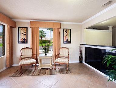 Hotel Hill Country And 3*