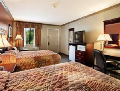 Hill Country And 3*