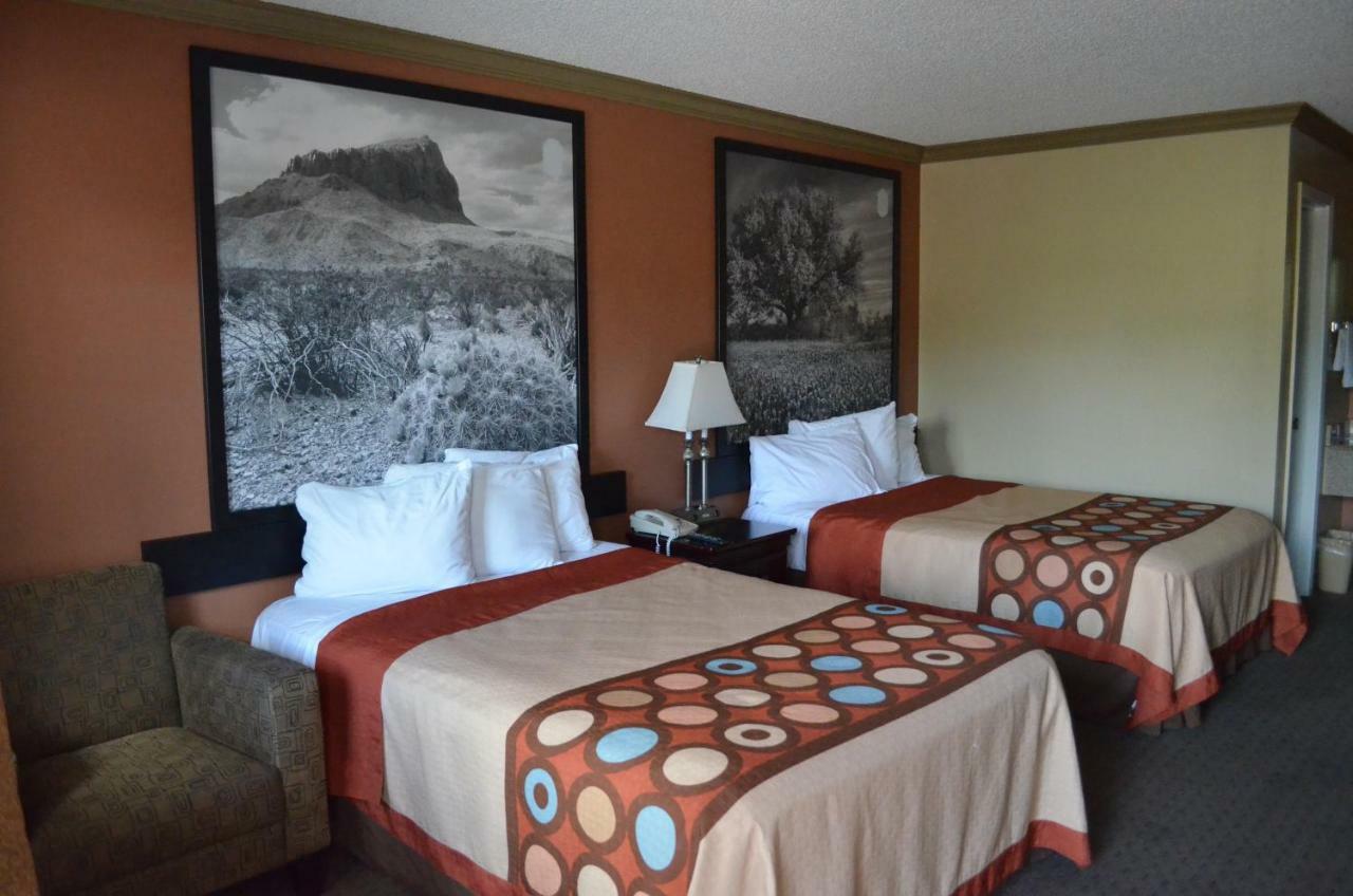 Hill Country And Hotel 3*